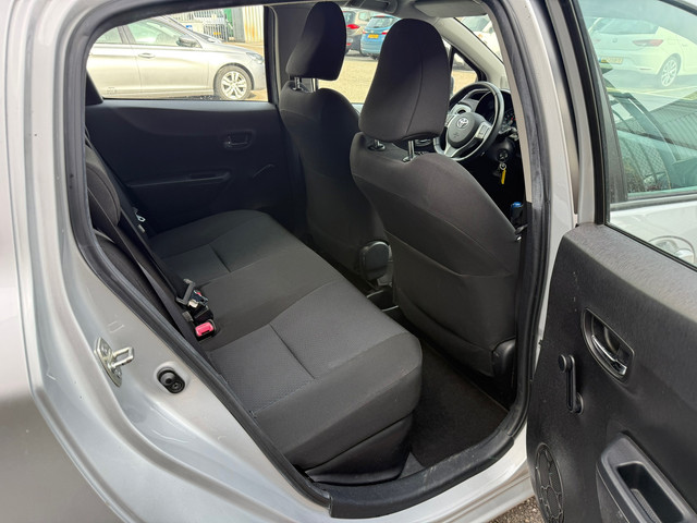 Toyota Yaris 1.5 Full Hybrid Aspiration NAVI | CAMERA | CRUISE | CLIMATE CONTROL | ONDERHOUDEN |NAP