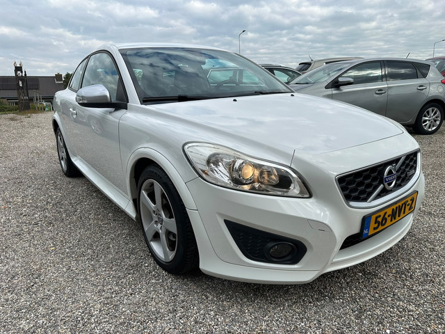 Foto 8 van Volvo C30 1.6 R-Edition Dealer Onderhouden Zeer Nette Auto Airco Cruise PDC LMV