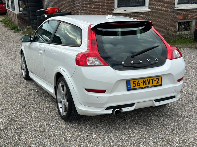 Foto 2 van Volvo C30 1.6 R-Edition Dealer Onderhouden Zeer Nette Auto Airco Cruise PDC LMV