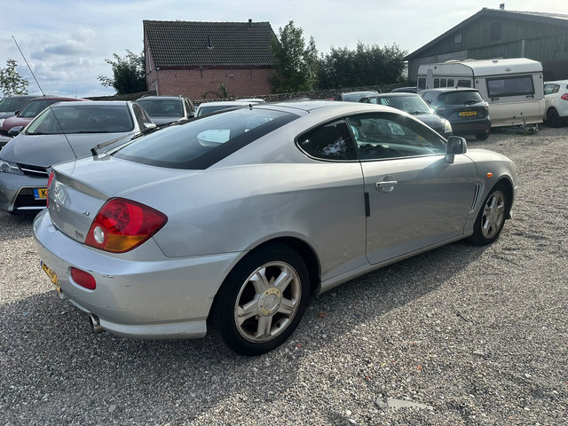 Foto 8 van Hyundai Coupé 2.0i FX Airco Nette Auto Rijdt Top Goed Onderhouden