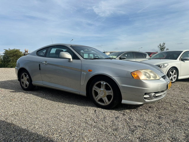 Foto 7 van Hyundai Coupé 2.0i FX Airco Nette Auto Rijdt Top Goed Onderhouden