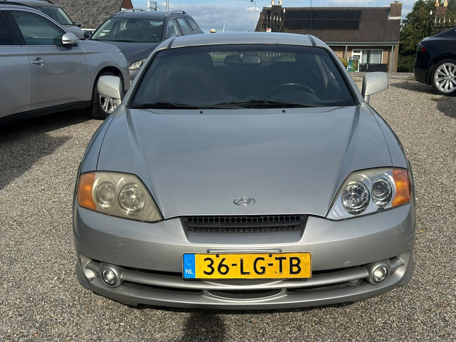 Foto 6 van Hyundai Coupé 2.0i FX Airco Nette Auto Rijdt Top Goed Onderhouden