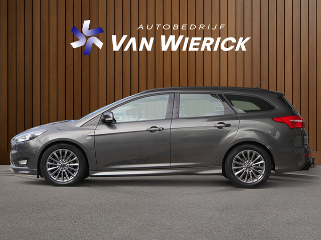 Foto 3 van Ford Focus Wagon 1.0 ST-Line 125PK | Cruise | Trekhaak | Bluetooth | Airco | Navi | LM Velgen | NAP