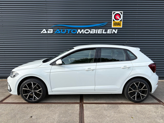 Foto 2 van Volkswagen Polo 1.0 TSI Life TREKHAAK/ CARPLAY/ PDC