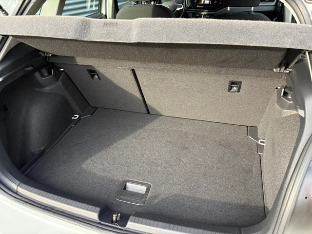 Foto 7 van Volkswagen Polo 1.0 TSI Life TREKHAAK/ CARPLAY/ PDC