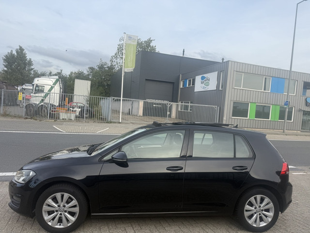 Foto 8 van Volkswagen Golf 1.6 TDI PANORAMA CLIMA NAVI BT 2015