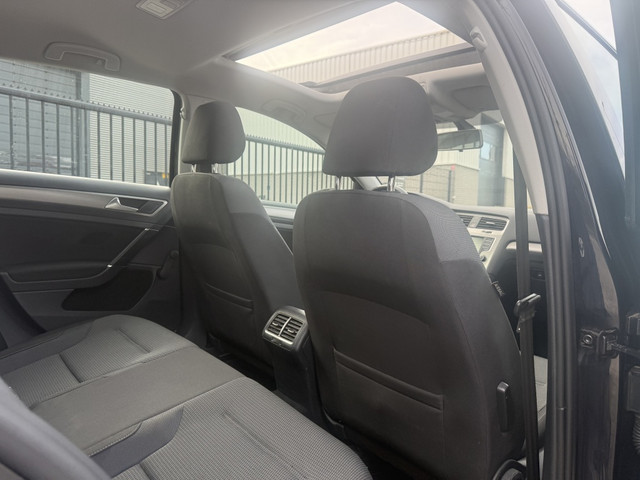Foto 7 van Volkswagen Golf 1.6 TDI PANORAMA CLIMA NAVI BT 2015
