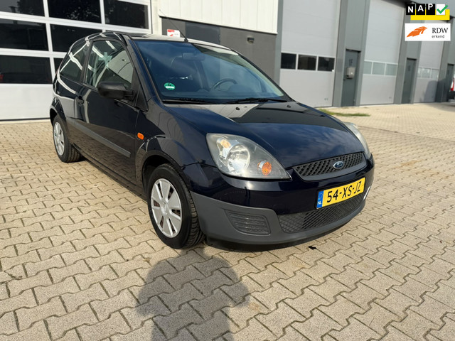 Foto 10 van Ford Fiesta 1.3-8V Cool & Sound Topstaat Airco Elek Ramen Dealer Onderhouden