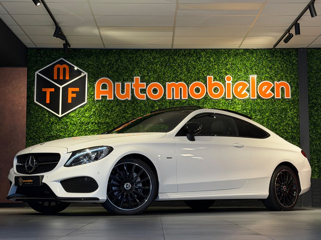 Foto 10 van Mercedes-Benz C-klasse Coupé 200 AMG Night ed. |PANO|NIEUWSTAAT|KEYLESS|F1-FLIPPERS