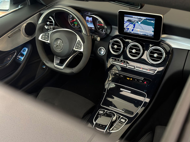 Foto 9 van Mercedes-Benz C-klasse Coupé 200 AMG Night ed. |PANO|NIEUWSTAAT|KEYLESS|F1-FLIPPERS