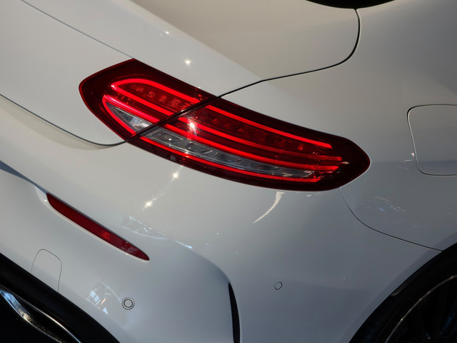 Foto 4 van Mercedes-Benz C-klasse Coupé 200 AMG Night ed. |PANO|NIEUWSTAAT|KEYLESS|F1-FLIPPERS
