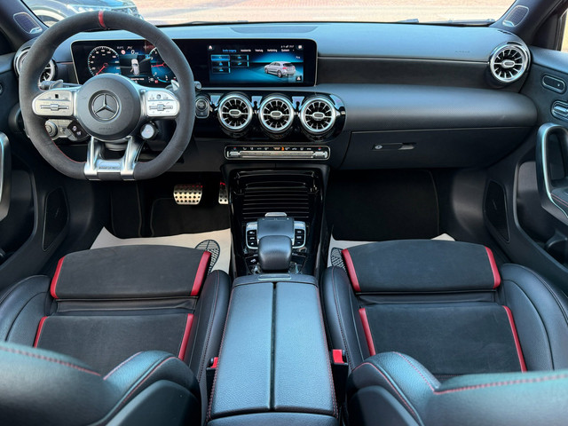 Foto 8 van Mercedes-Benz A-klasse AMG 35 4MATIC Edition 1