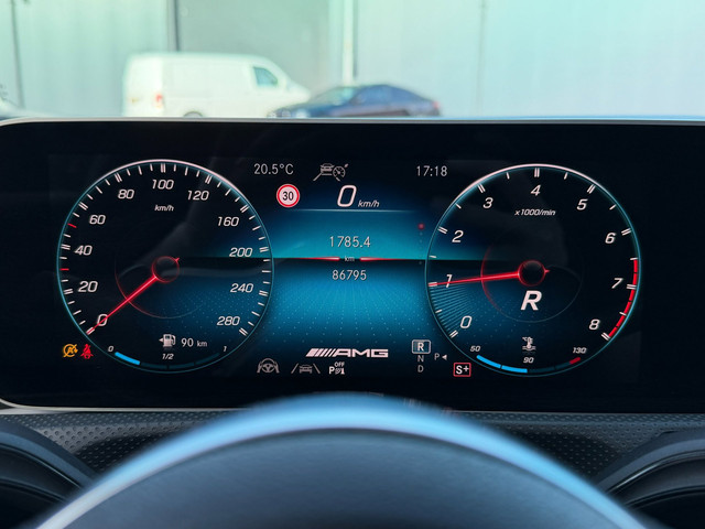 Foto 5 van Mercedes-Benz A-klasse AMG 35 4MATIC Edition 1