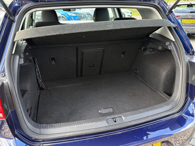 Foto 6 van Volkswagen Golf 1.0 TSI Comfortline | Navi | Airco | Cruise | PDC | Dealer Onderhouden | ORG NL |