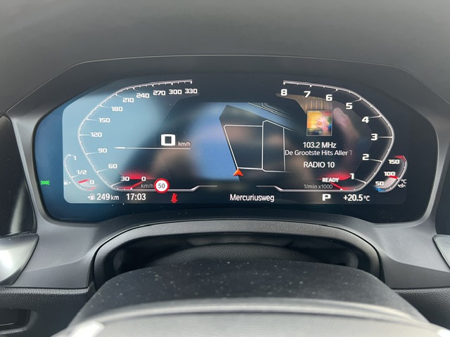 Foto 5 van BMW 3-serie 320i Executive Edition