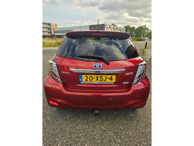 Foto 7 van Toyota Yaris 1.5 Full Hybrid Dynamic GARANTIE Glazen dak Navigatie Keyless Entry