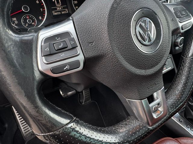Foto 2 van Volkswagen Tiguan 2.0 TSI 200pk Sport&Style 4Motion R-Line Automaat Airco/ECC,Leder,Panoramadak,Xeno