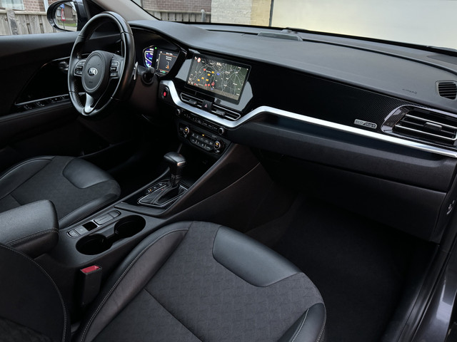 Foto 6 van Kia Niro 1.6 GDi PHEV DynamicLine Navi ACC Leder Led Carplay Camera Keyless Facelift Hybrid
