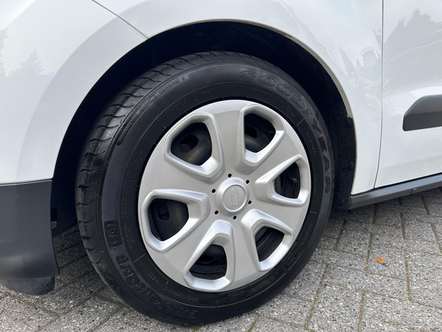 Foto 4 van Ford Transit Courier 1.0 EcoBoost 100PK Trend NweDistributie|Navi|CarPlay|Nieuwstaat!!