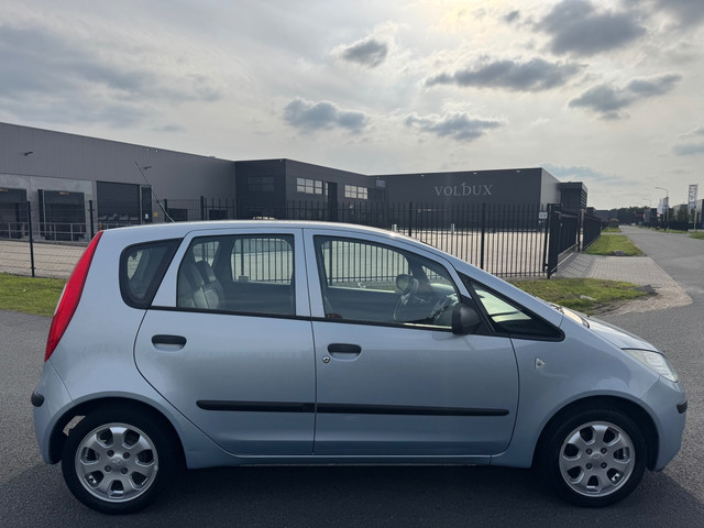 Foto 7 van Mitsubishi Colt 1.1 Inform|Apk 9-2027|Bj 2004|5 drs|Nette auto