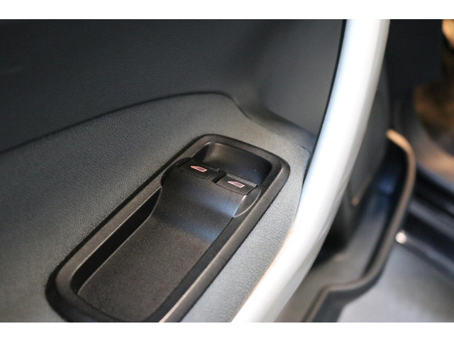 Foto 8 van Ford Fiesta 1.4 Titanium | Airco | Trekhaak | PDC | NAP | NL AUTO |
