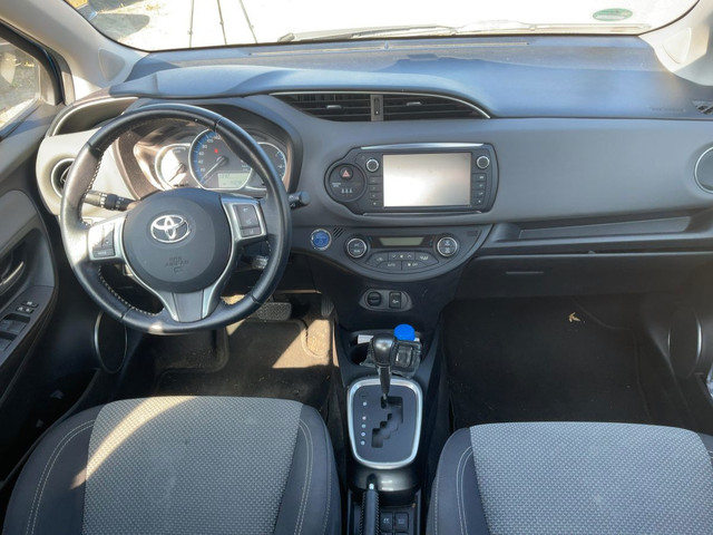 Foto 5 van Toyota Yaris 1.5 Hybrid Trend 75 pk (2016) | Automaat | 75.078 km | Camera | Navi | Keyless | 1 op 3