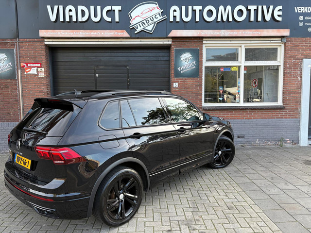 Foto 3 van Volkswagen TIGUAN 1.5 TSI 3X R-Line Business+ Black Style Pano IQ Carplay ACC Camera