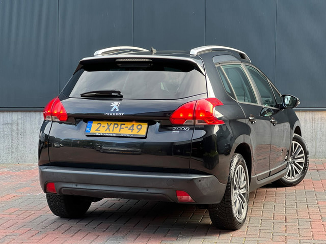 Foto 8 van Peugeot 2008 1.2 PureTech Active * Navi * AUT * Cruise * LED * Pano *