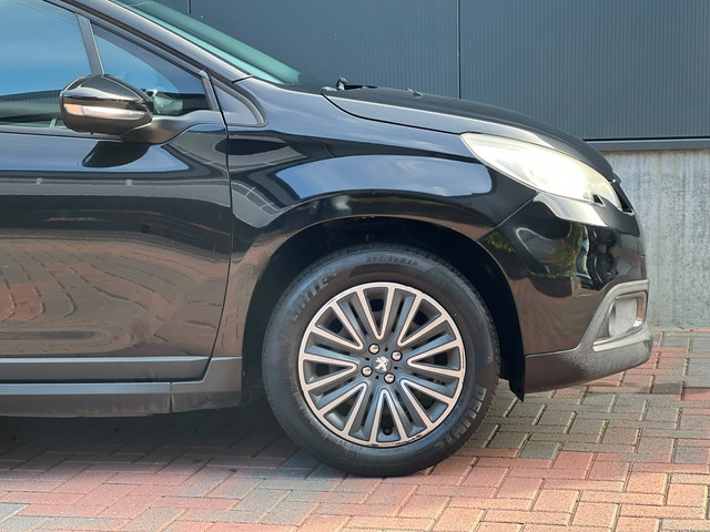 Foto 4 van Peugeot 2008 1.2 PureTech Active * Navi * AUT * Cruise * LED * Pano *