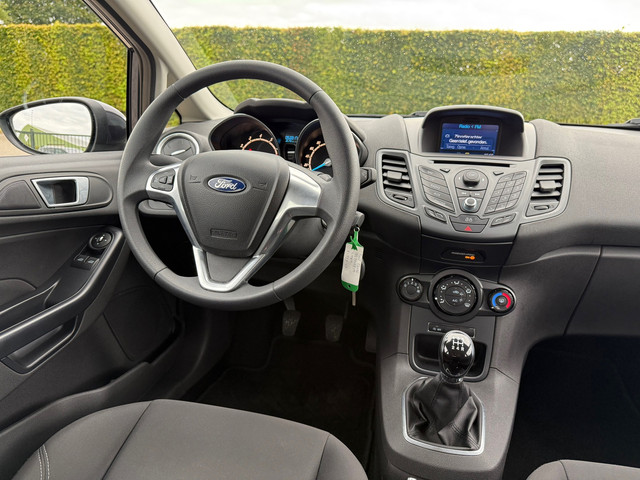 Foto 8 van Ford Fiesta 1.0 Style 1e Eigenaar | D.riem V.V. |Dealer Onderhouden | Navi | A.S. Banden
