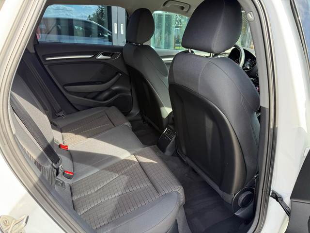 Audi A3 Sportback 30 TFSI S-Line Cruise Control Sport