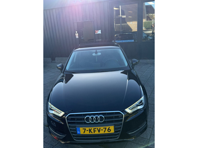 Foto 3 van Audi A3 Sportback 1.8 TFSI Ambition Pro Line plus