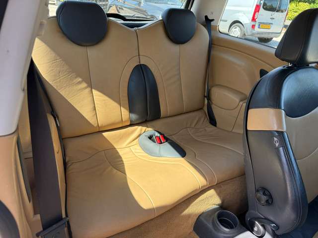 Foto 9 van Mini 3-Deurs 1.6 Cooper Chili Automaat | LM | Leer | Cruise Control