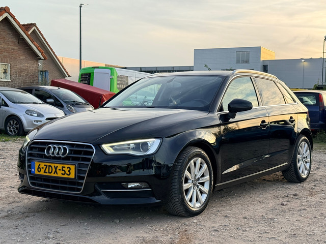Foto 5 van Audi A3 Sportback 1.4 TFSI Ambition Pro Line plus/ LED/ NAVI