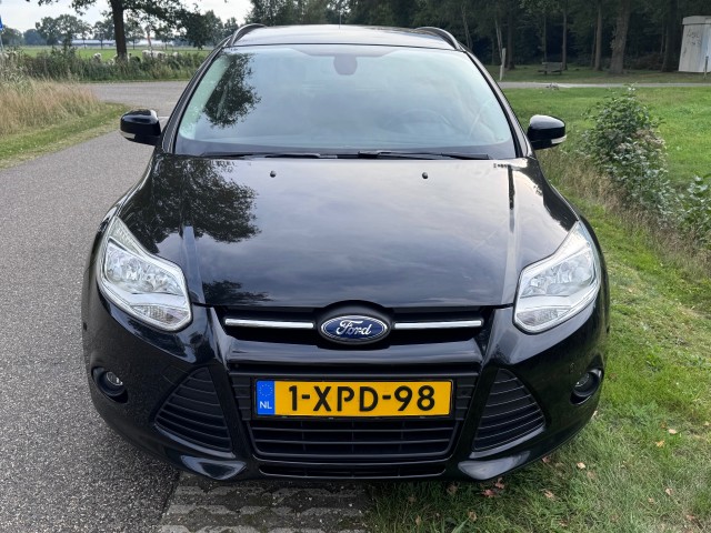 Foto 6 van FORD FOCUS 1.0 EcoBoost / TITANIUM / TREKHAAK / CRUISE / RIJKLAAR