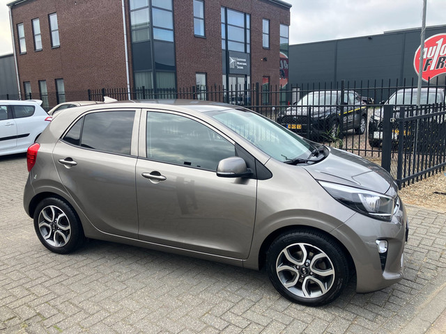 Foto 5 van Kia Picanto 1.0 MPi DynamicPlusLine NAVI/CAMERA/CRUISE C./TEL./CLIMATE C.