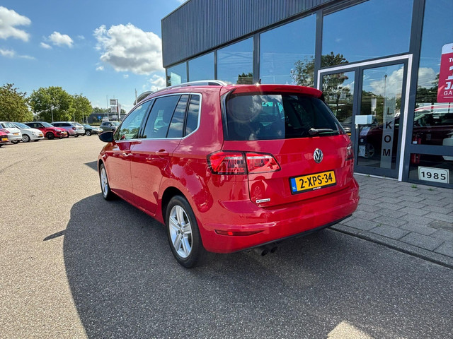 Foto 4 van Volkswagen Golf Sportsvan 1.4 TSI Highline Zeer nette auto|rijklaarprijs