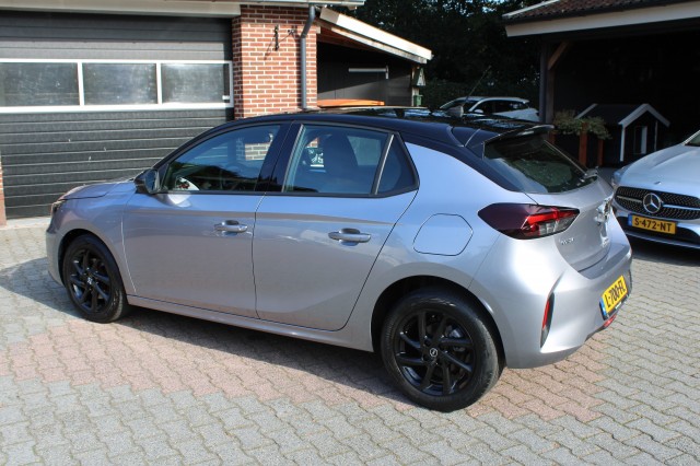 Foto 9 van OPEL CORSA 1.2 GS LINE 102PK Two Tone - Navi Sportstoelen Airco Cruise