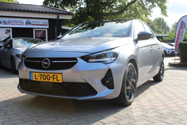 Foto 2 van OPEL CORSA 1.2 GS LINE 102PK Two Tone - Navi Sportstoelen Airco Cruise
