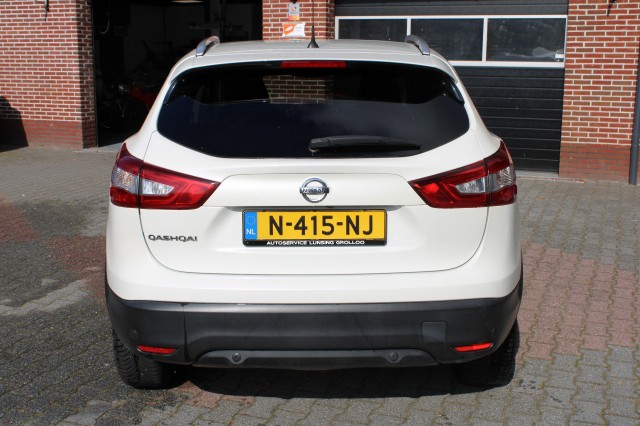 Foto 8 van NISSAN QASHQAI 1.2 TEKNA Automaat - Leer Navi 360 Camera keyless