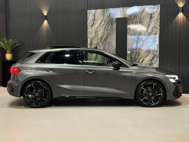 Audi A3 Sportback 35 TFSI Edition One 3x S-Line|PANO|AMBI LIGHTS|MATRIX|KEYLESS