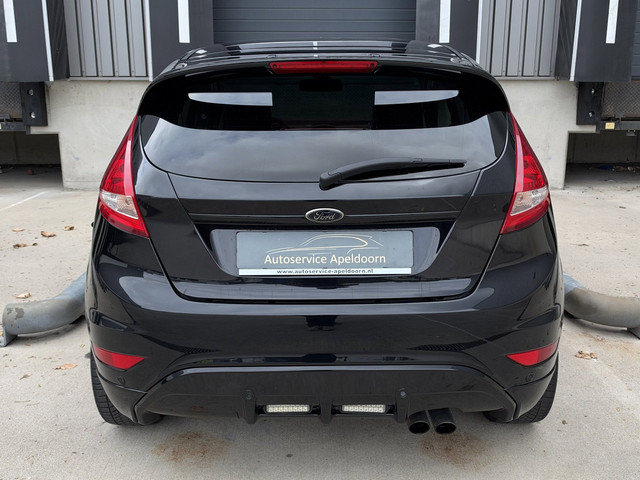 Foto 8 van Ford Fiesta 1.6 Metal, Volleder, Cruise control, Sony