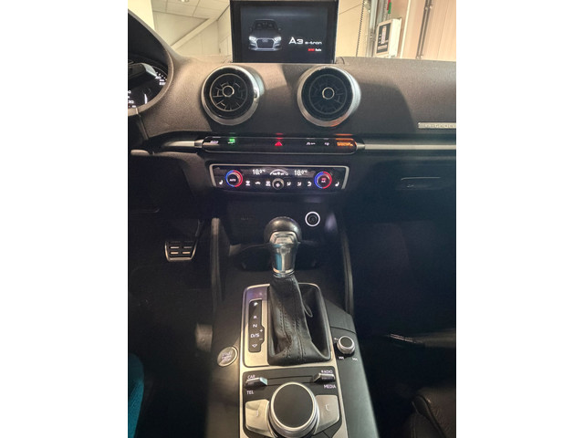 Foto 8 van Audi A3 Sportback 1.4 e-tron Sport Pro Line plus|PANO|LED||LEDER|