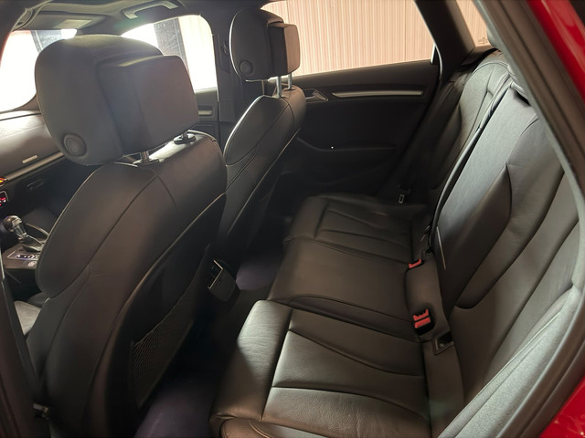 Foto 4 van Audi A3 Sportback 1.4 e-tron Sport Pro Line plus|PANO|LED||LEDER|