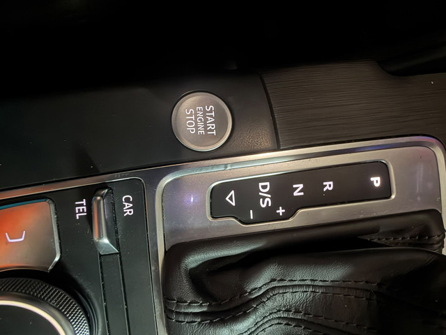 Foto 2 van Audi A3 Sportback 1.4 e-tron Sport Pro Line plus|PANO|LED||LEDER|