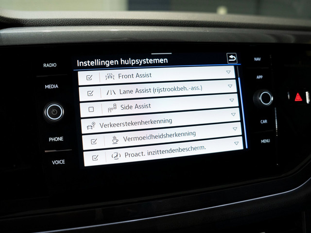 Foto 5 van Volkswagen POLO 1.0 TSI Style ACC/Cam/IQ/Nav/Dodehoek det/Carplay/Travel Assist