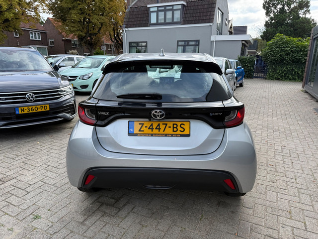 Foto 4 van Toyota Yaris 1.5 Hybrid 115 Active / 6X TOYOTA YARIS OP VOORRAAD / 1E EIGENAAR / APPLE CARPLAY / CAM