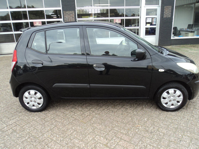 Foto 4 van Hyundai I10 1.1 Active Cool Airco Trekhaak