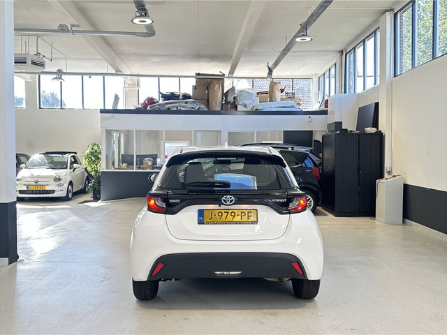 Foto 8 van Toyota Yaris 1.5 Hybrid Active | Camera | Carplay/ Android Auto| NL | 1 EIg|