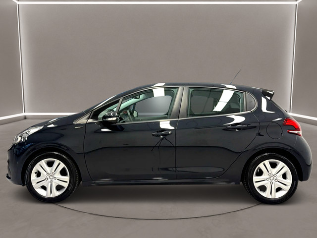 Foto 4 van Peugeot 208 1.2 PureTech Signature 83 Pk 5 deurs Airco Navi 42 dkm Nap 1e Eig.